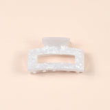 Scarlett Medium Claw Hair Clip Eco-Friendly: Marble Rose Pink