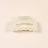 Scarlett Medium Claw Hair Clip Eco-Friendly: Marble Pink