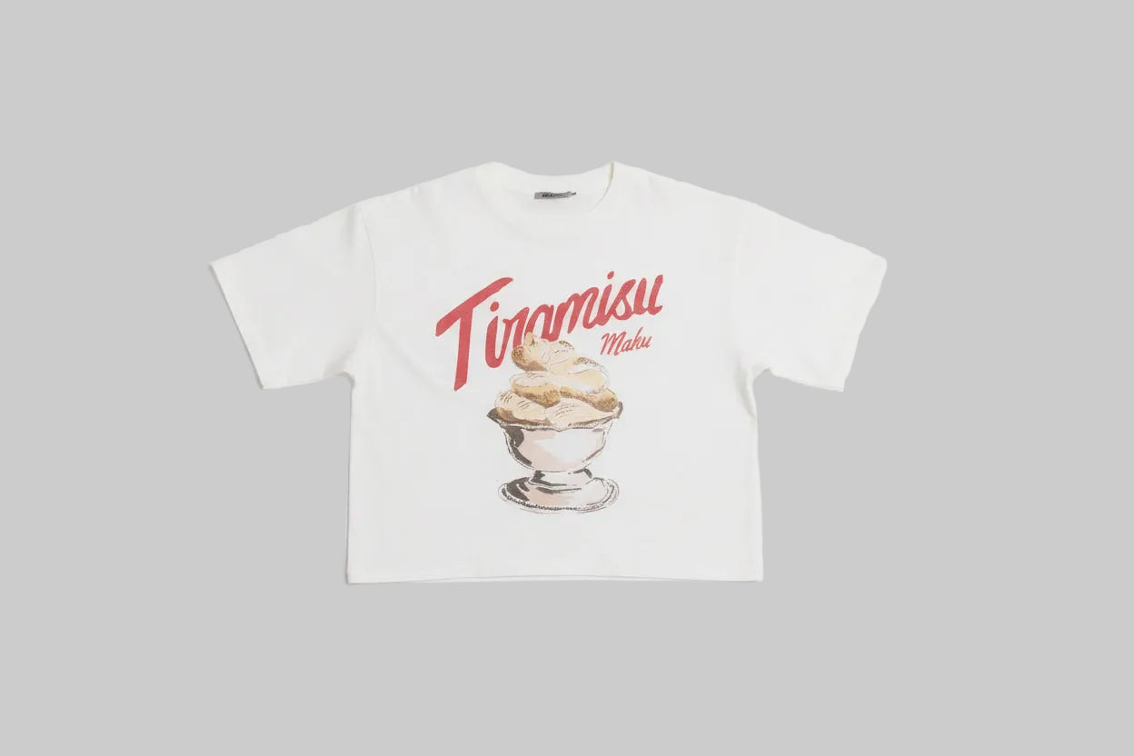 White t-shirt with 'Tiramisu Maku' text and tiramisu illustration on a gray background