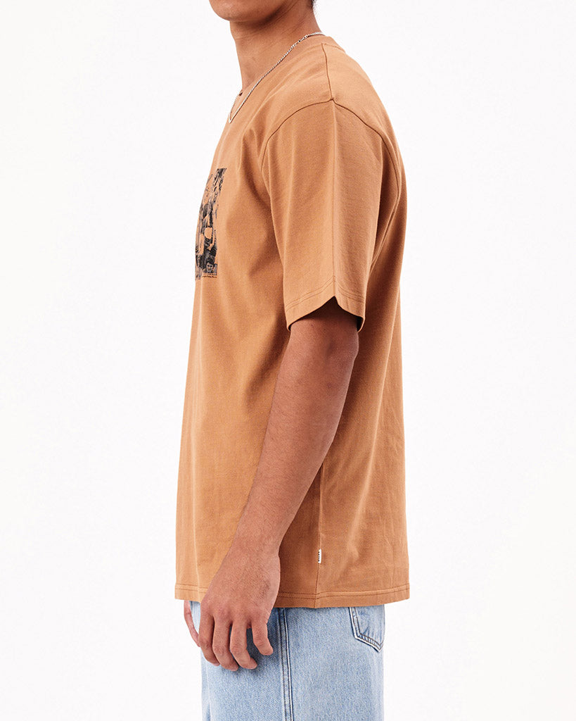 Sunset Crowd Tee - Bronze