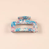 Scarlett Medium Claw Hair Clip Eco-Friendly: Light Tort Shell